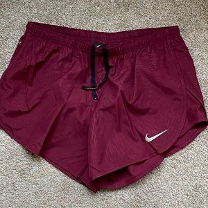 Nike Dri-Fit Running Shorts (maroon)